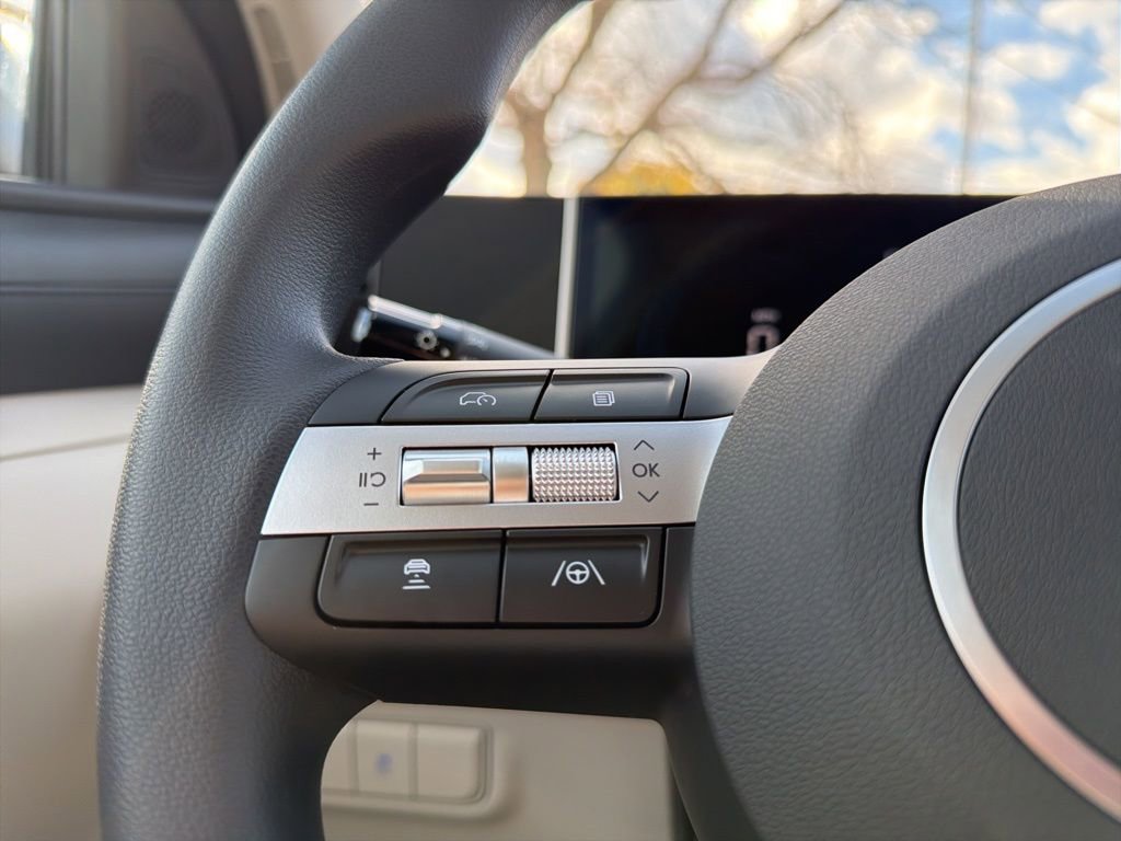 New 2026 Hyundai Tucson SE image 31