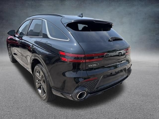 Used 2022 Genesis GV70 3.5T Sport w/ Sport Advanced Package AWD/4WD image 10