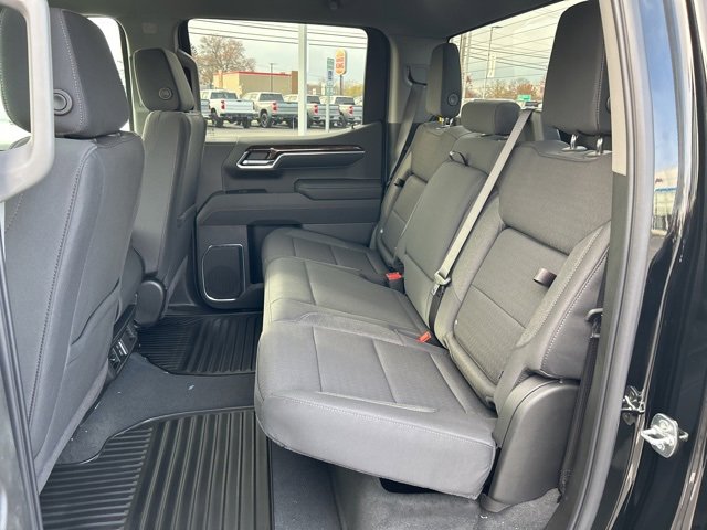 New 2026 GMC Sierra 1500 Elevation image 11