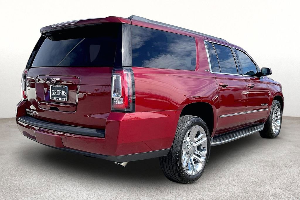 Used 2017 GMC Yukon XL SLT w/ Premium Edition image 2