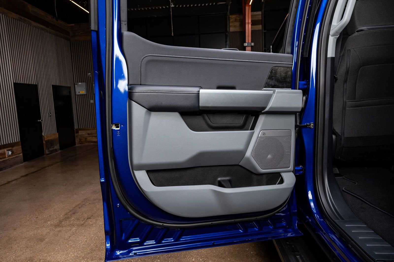 Used 2026 Ford F250 XLT w/ XLT Premium Package image 38