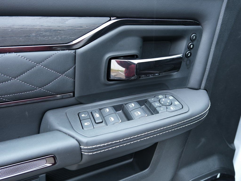 New 2026 RAM 2500 Limited image 27