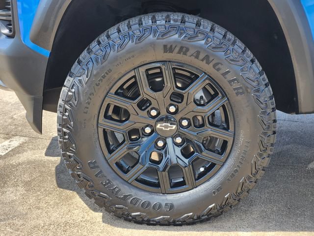 Used 2024 Chevrolet Colorado Trail Boss w/ Advanced Trailering Package AWD/4WD image 10