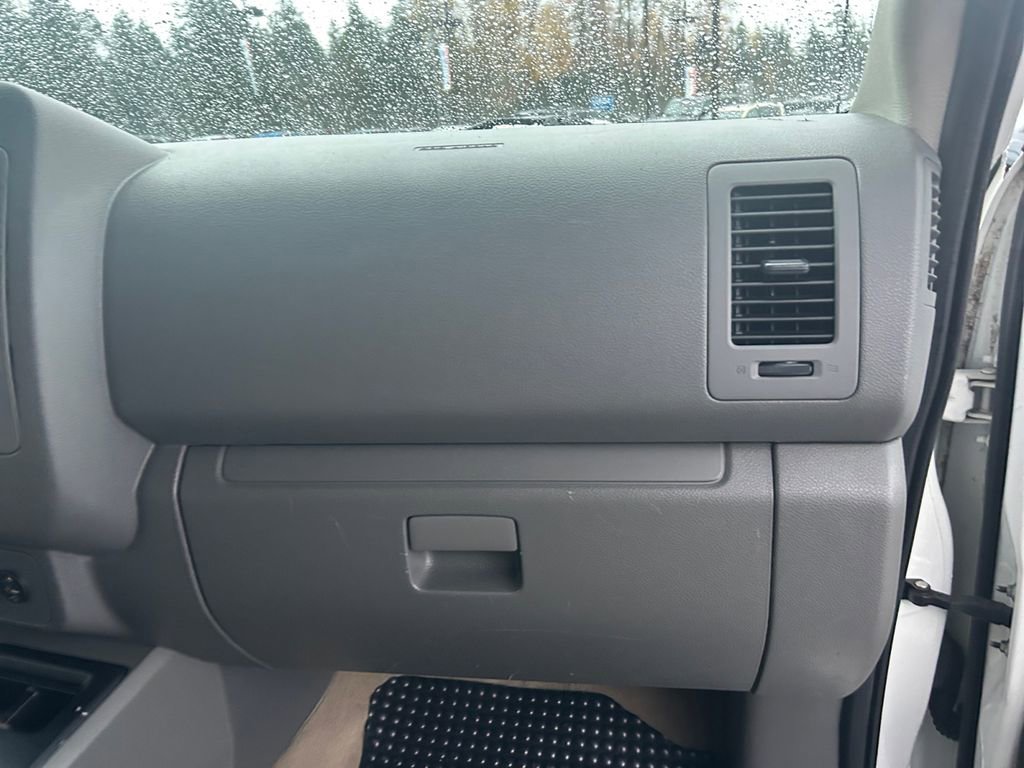 Used 2014 Nissan NV 3500 SL w/ Technology Package image 26