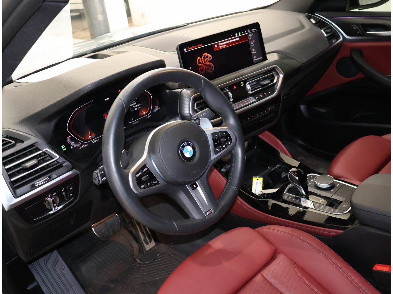 Certified 2024 BMW X4 xDrive30i w/ Premium Package AWD/4WD image 11