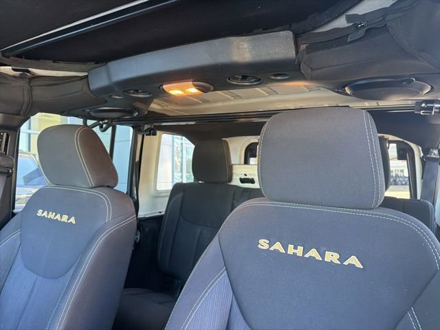 Used 2014 Jeep Wrangler Unlimited Sahara w/ Max Tow Package AWD/4WD image 23