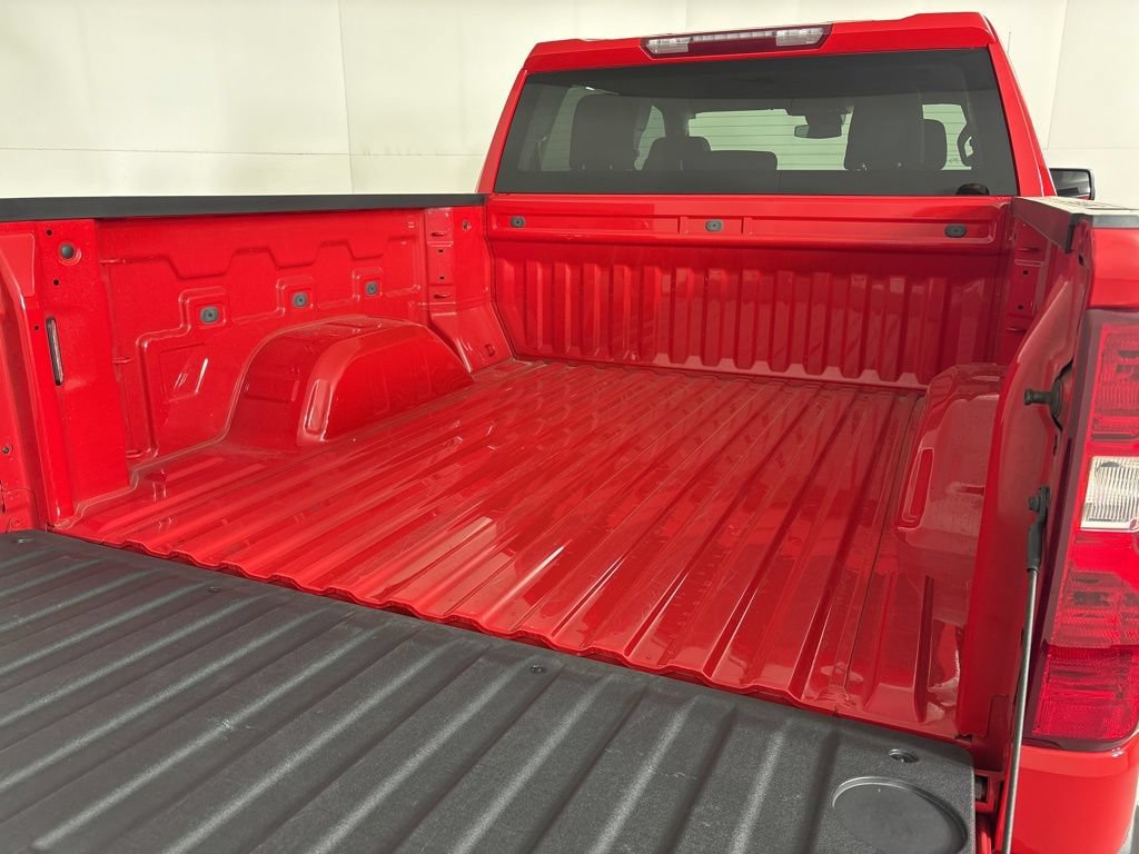 Used 2023 Chevrolet Silverado 1500 LT RWD image 17