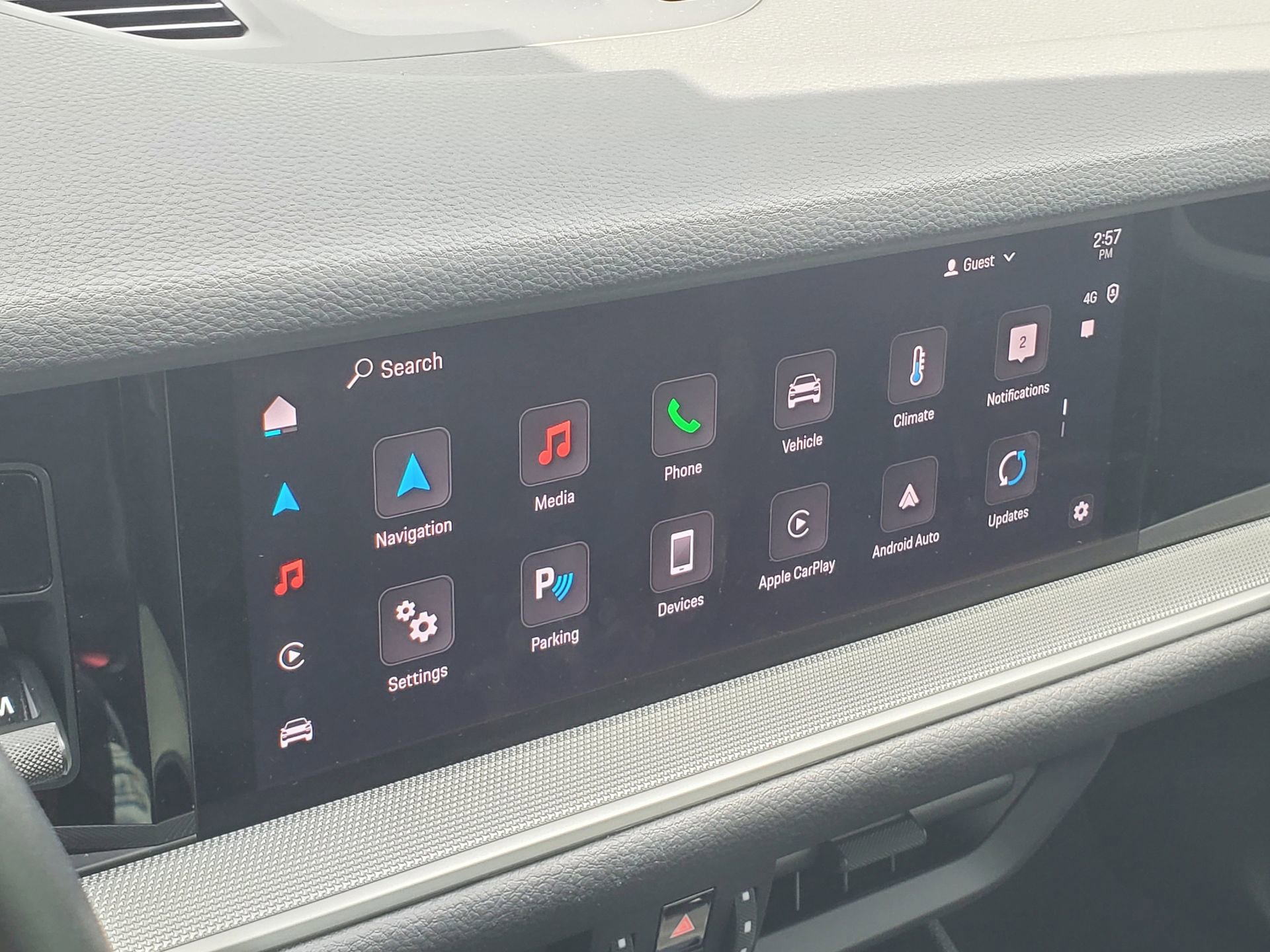 Used 2024 Porsche Cayenne AWD/4WD image 27