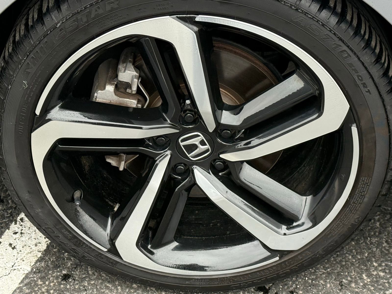 Used 2022 Honda Accord Sport image 10