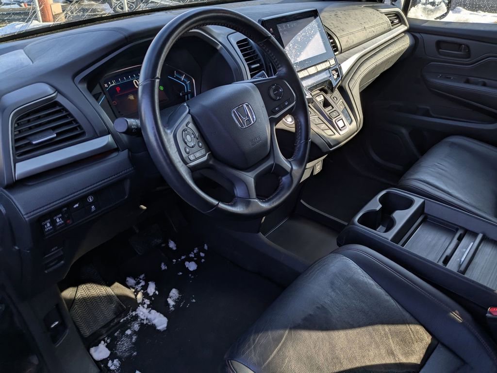 Used 2024 Honda Odyssey Sport image 17