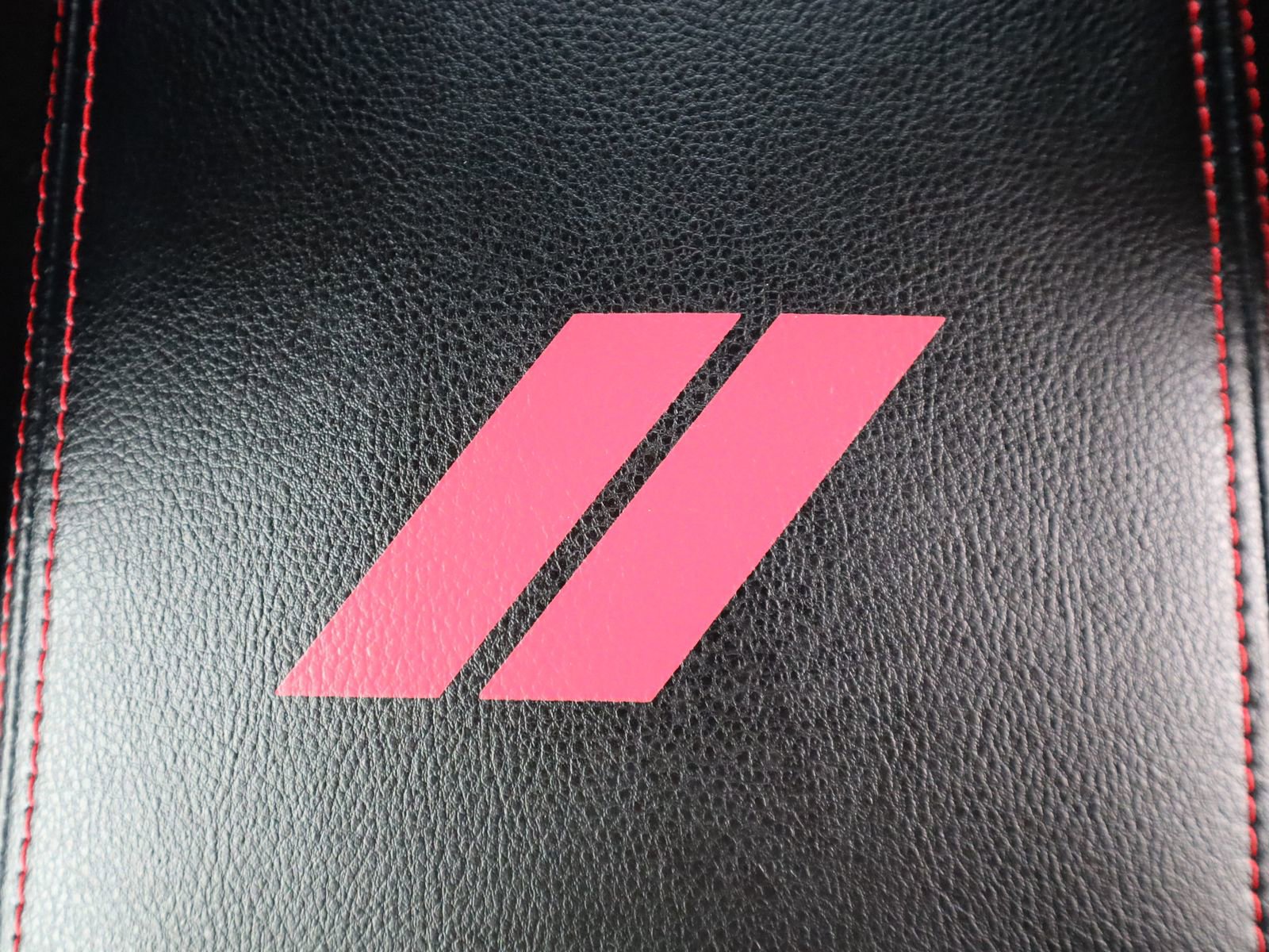 Used 2022 Dodge Challenger GT image 54