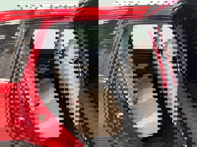 Used 2025 Honda CR-V EX-L image 11