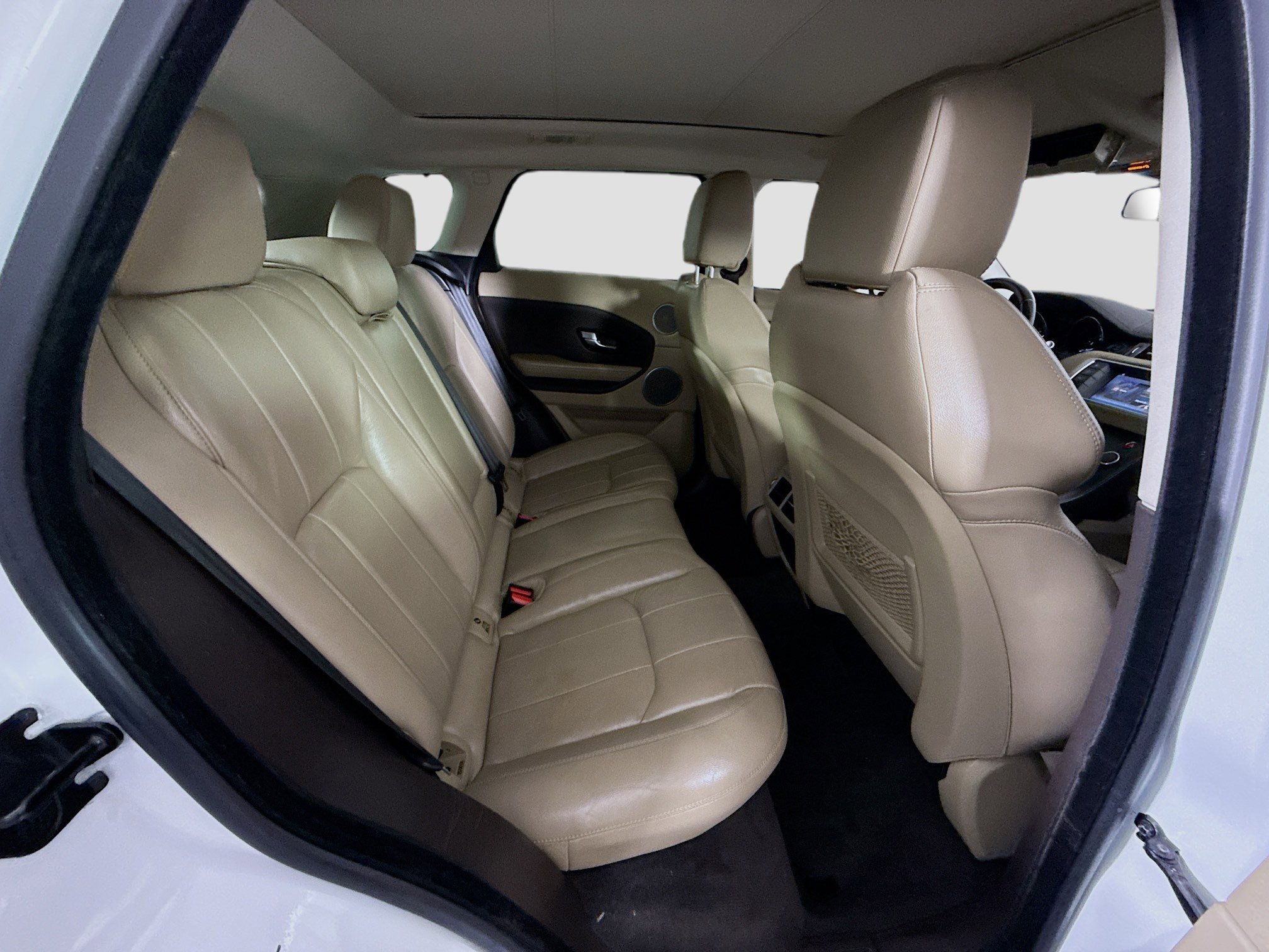 Used 2018 Land Rover Range Rover Evoque SE AWD/4WD image 27