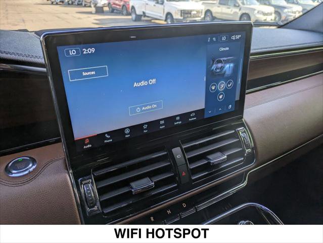 Used 2024 Lincoln Navigator Reserve AWD/4WD image 21