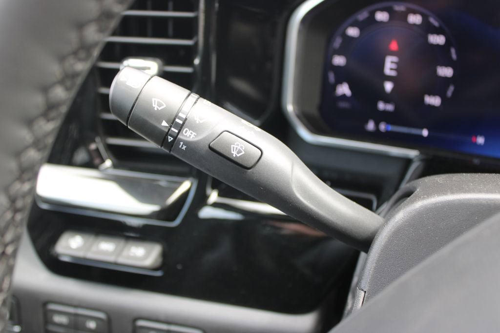 New 2026 Chevrolet Silverado 1500 ZR2 image 37