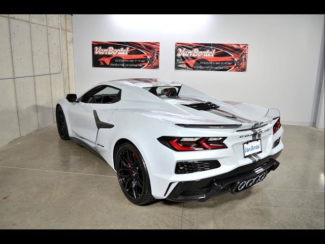 Used 2023 Chevrolet Corvette Z06 w/ Battery Protection Package RWD image 6