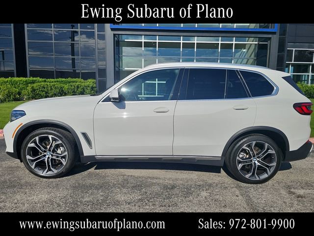 Used 2022 BMW X5 sDrive40i w/ Premium Package image 2
