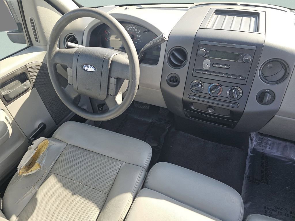 Used 2005 Ford F150 XLT RWD image 26