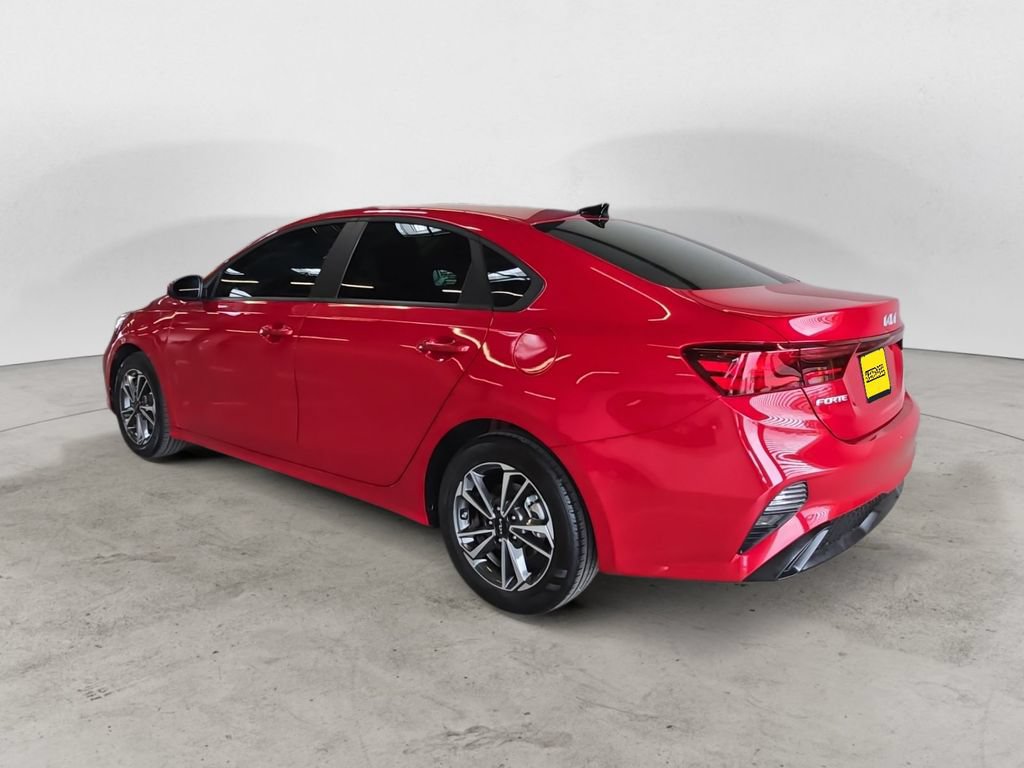 Used 2024 Kia Forte LXS FWD image 7