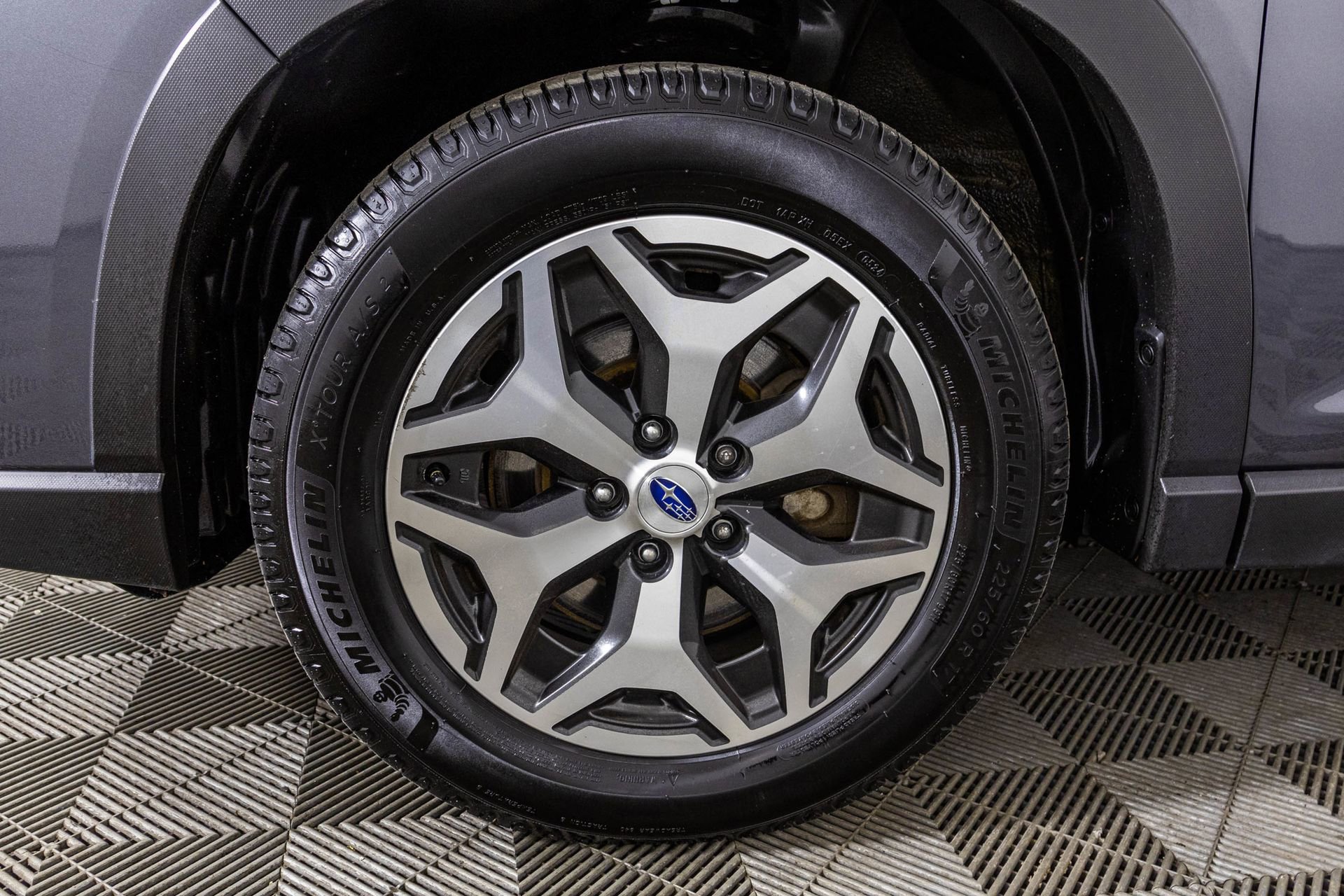 Used 2020 Subaru Forester Premium image 48