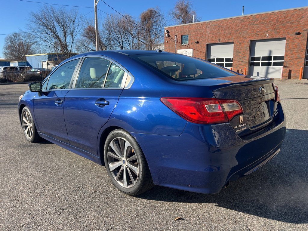 Used 2015 Subaru Legacy 2.5i Limited image 3