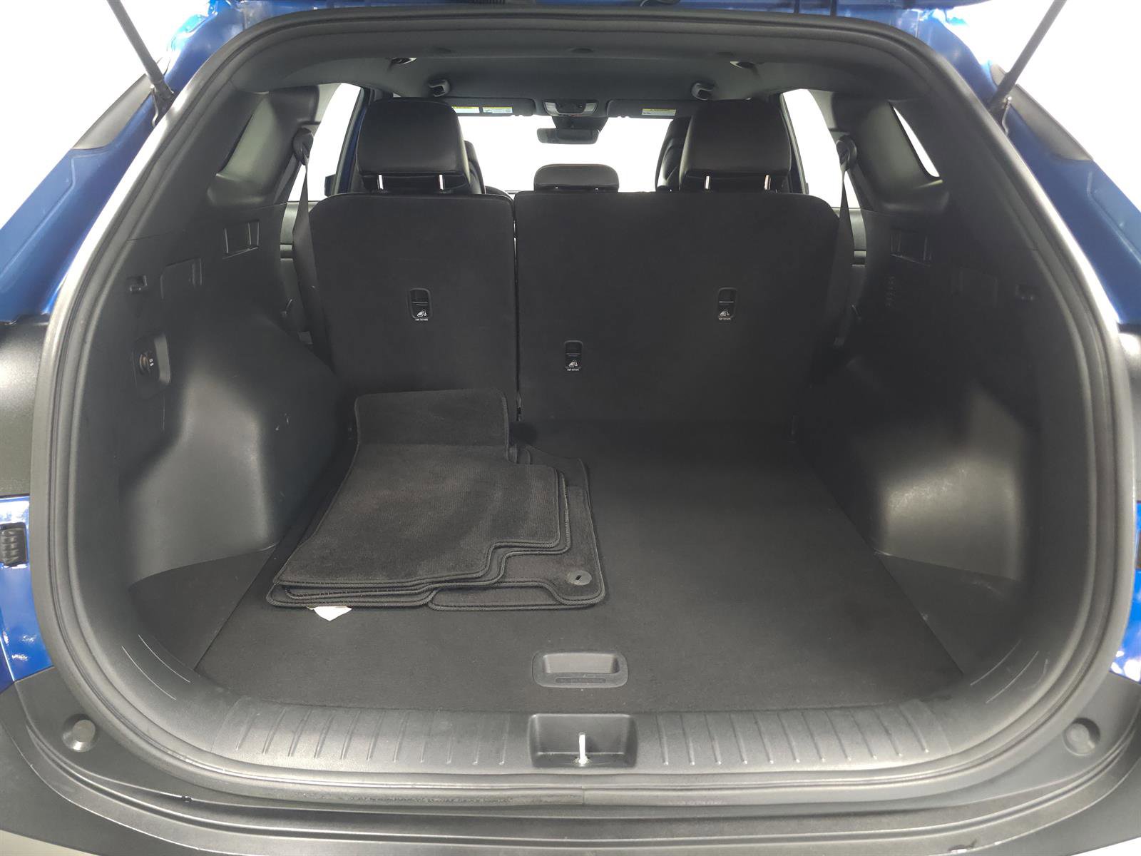 Used 2023 Kia Sportage X-Line AWD/4WD image 10