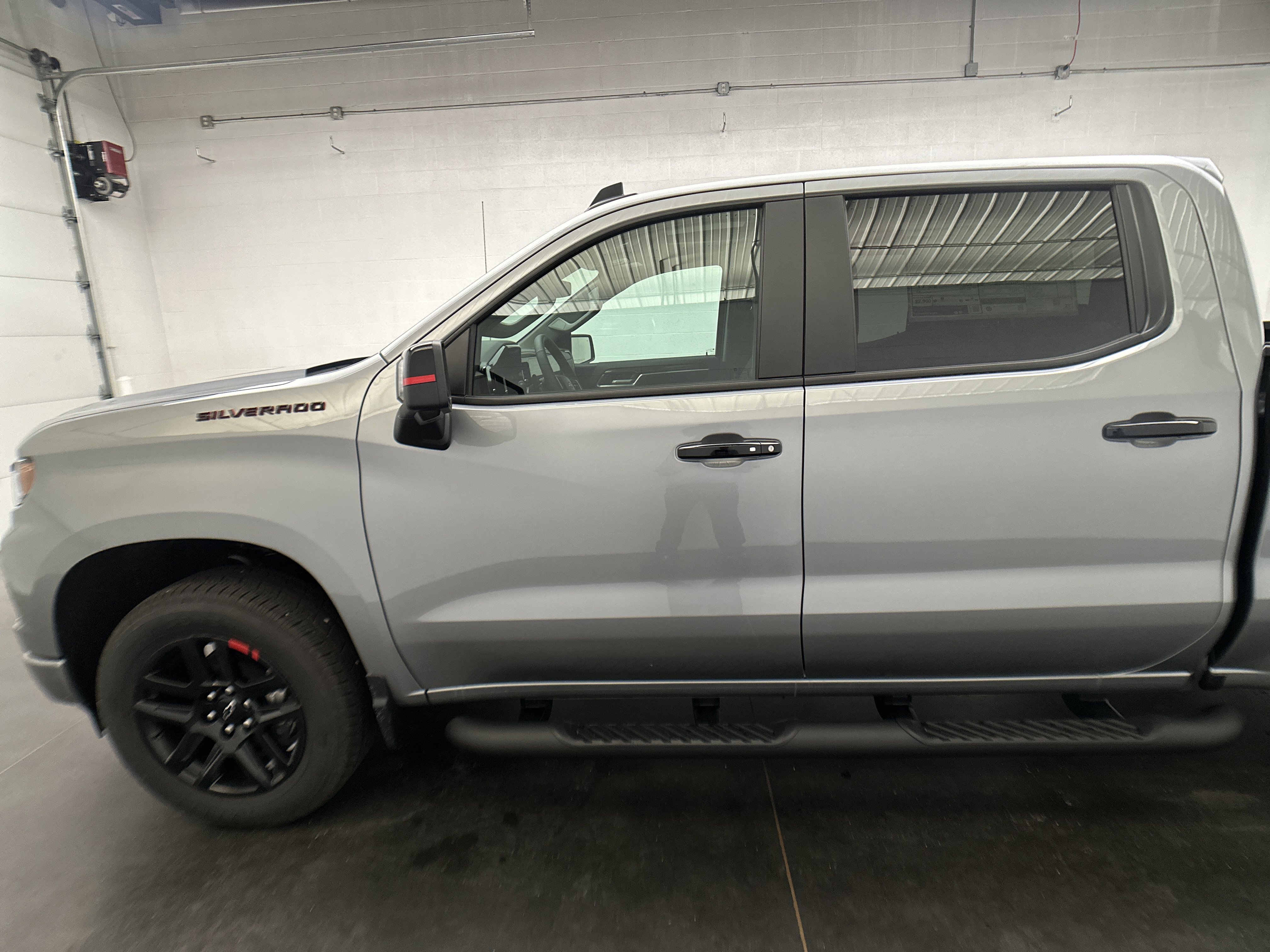 New 2026 Chevrolet Silverado 1500 RST w/ Redline Edition AWD/4WD image 7