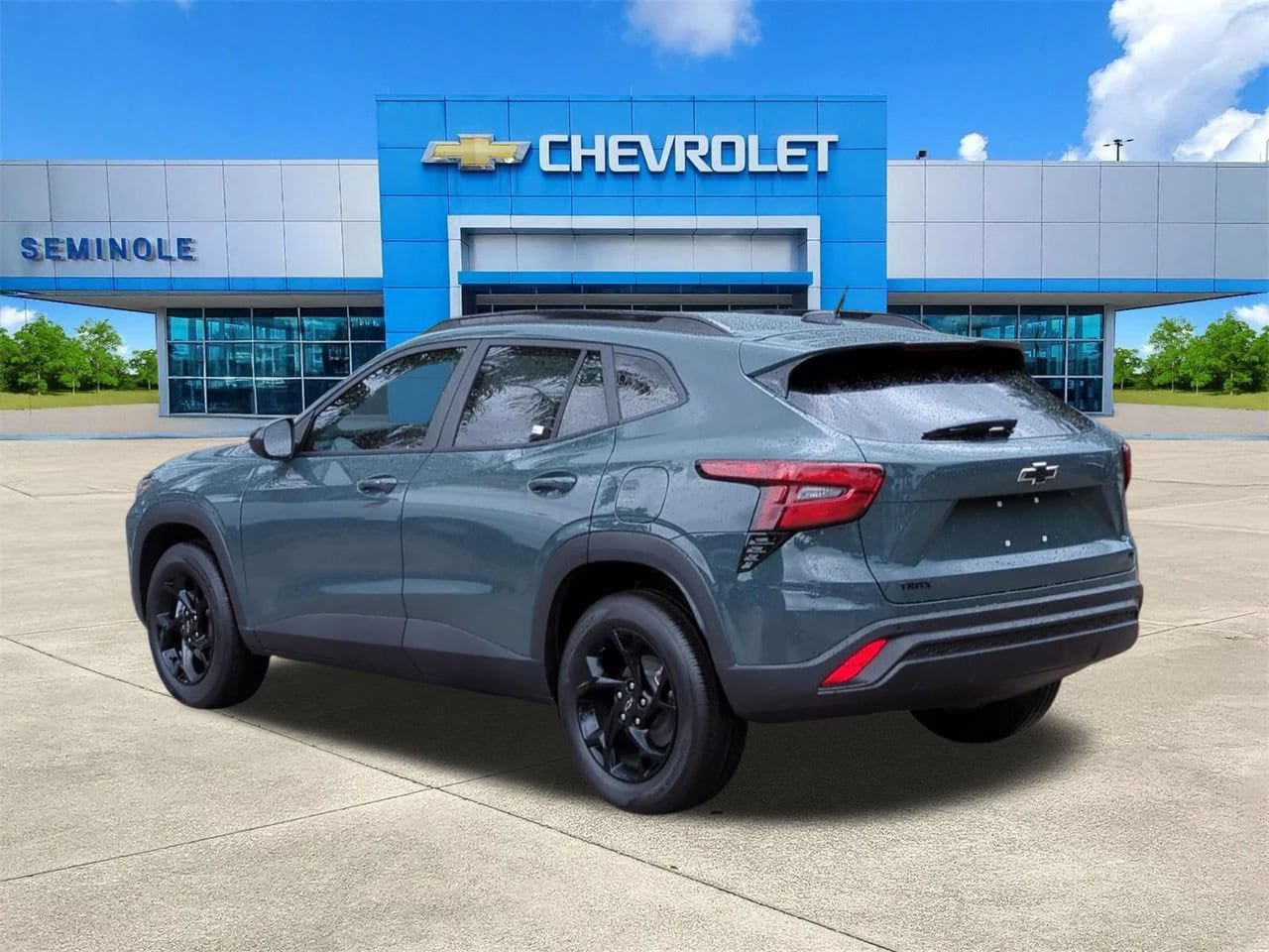 New 2026 Chevrolet Trax LT w/ Driver Confidence Package FWD image 3