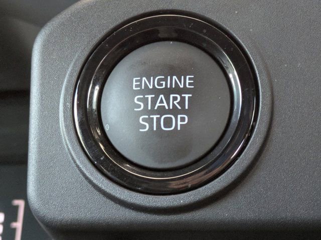 Used 2025 Toyota Tacoma SR5 image 26