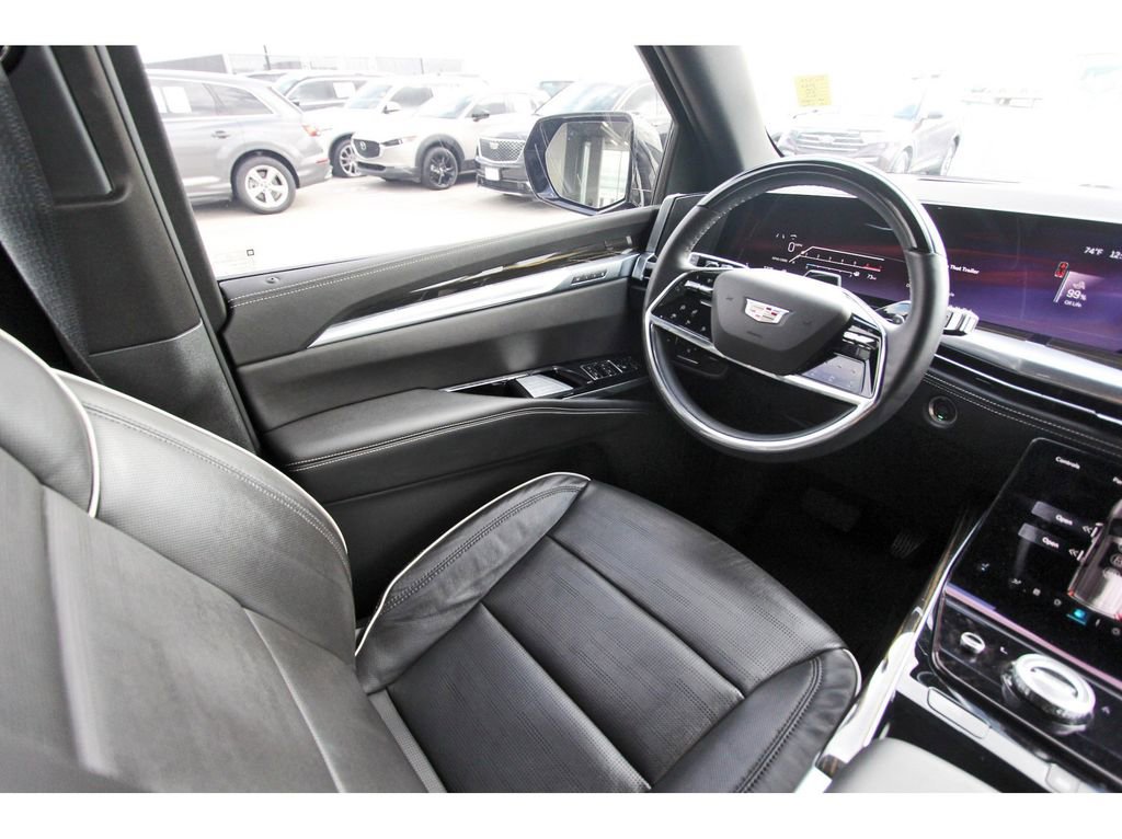Certified 2025 Cadillac Escalade ESV Premium Luxury w/ Touring Package image 8