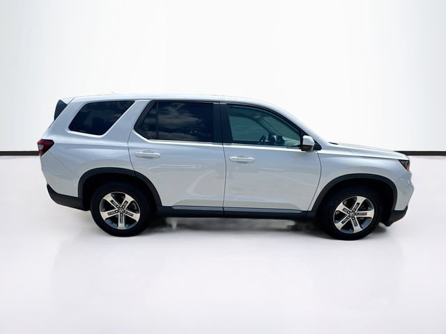 Used 2023 Honda Pilot EX-L image 8