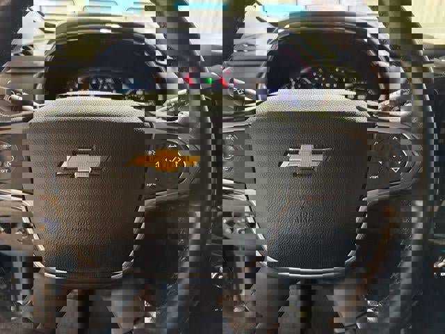 Used 2021 Chevrolet Traverse LT image 9