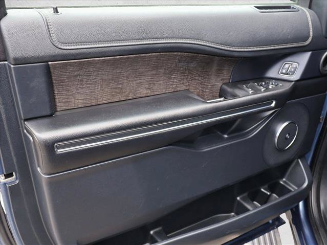 Used 2020 Ford Expedition Limited AWD/4WD image 12