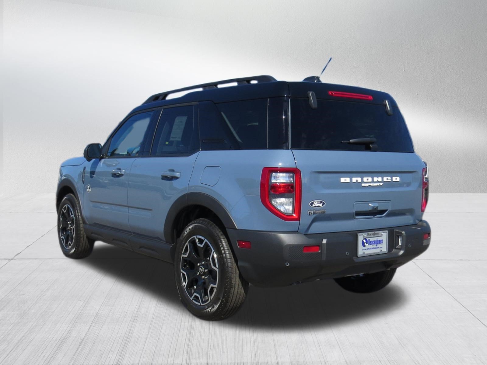 New 2026 Ford Bronco Sport Outer Banks w/ Outer Banks Tech Package+ AWD/4WD image 5