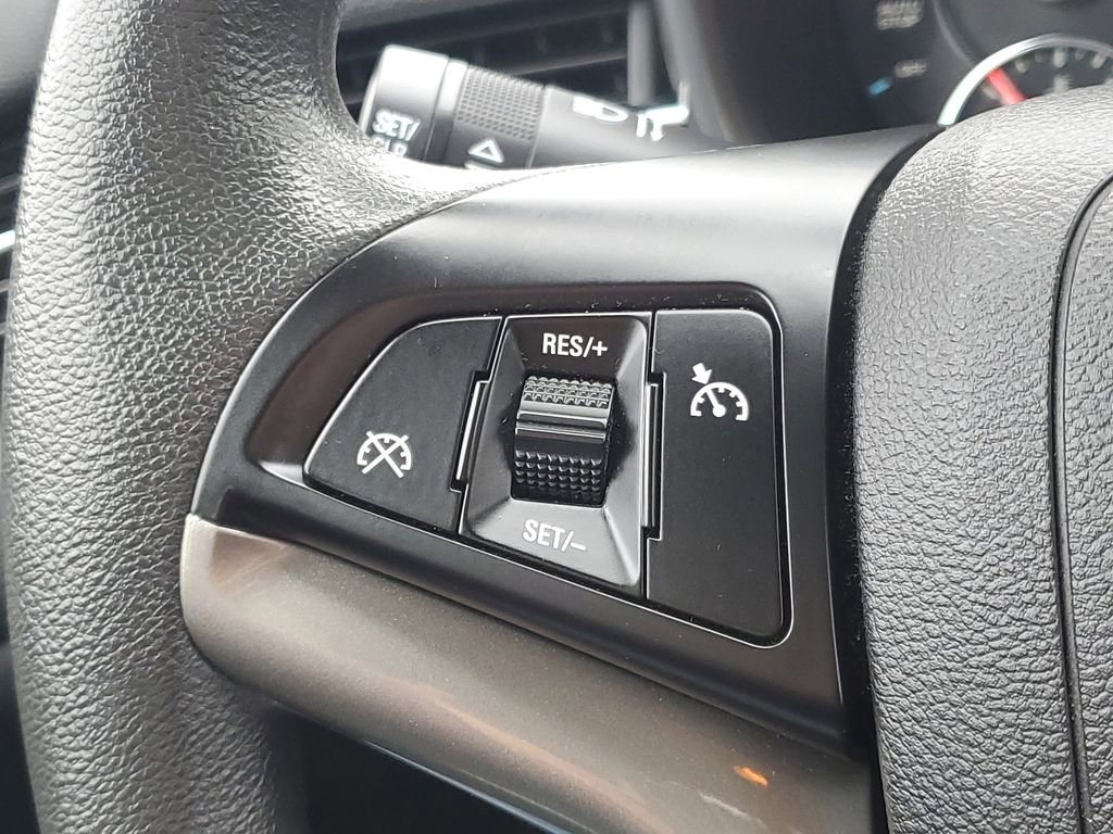 Used 2016 Chevrolet Malibu LT image 15