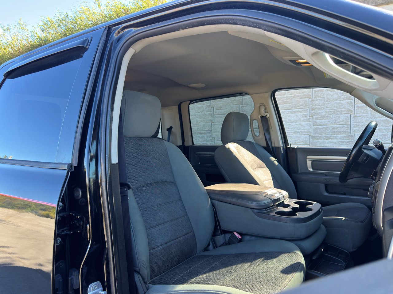 Used 2014 RAM 2500 Big Horn image 51