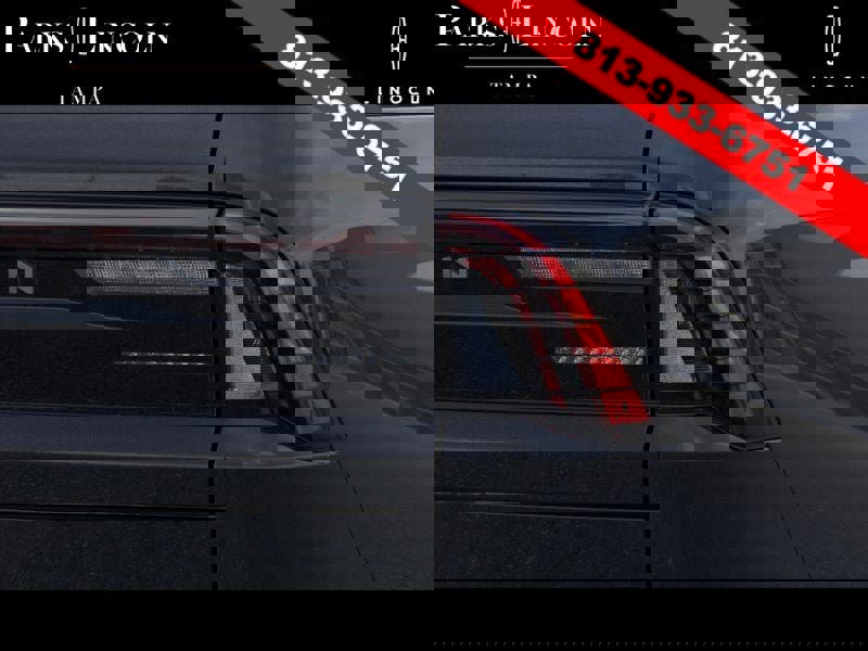 New 2026 Lincoln Navigator L Reserve AWD/4WD image 21