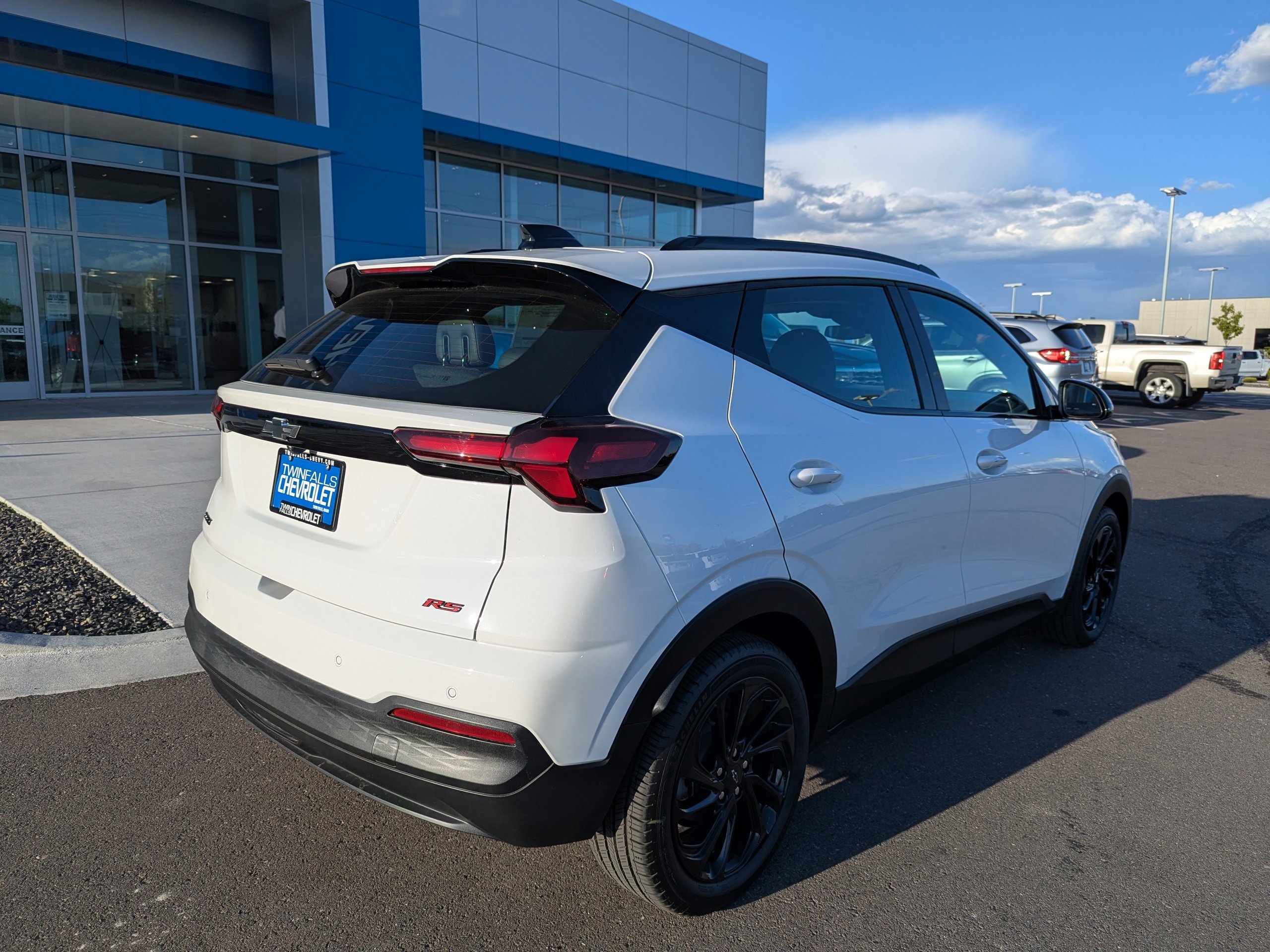 New 2027 Chevrolet Bolt RS FWD image 27