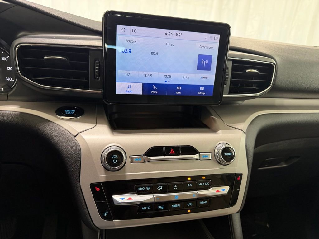 Used 2024 Ford Explorer XLT w/ Equipment Group 202A image 23