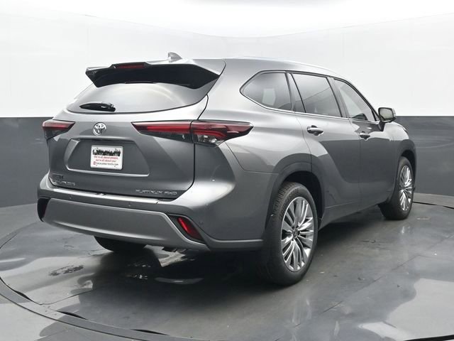 New 2026 Toyota Highlander Platinum AWD/4WD image 22