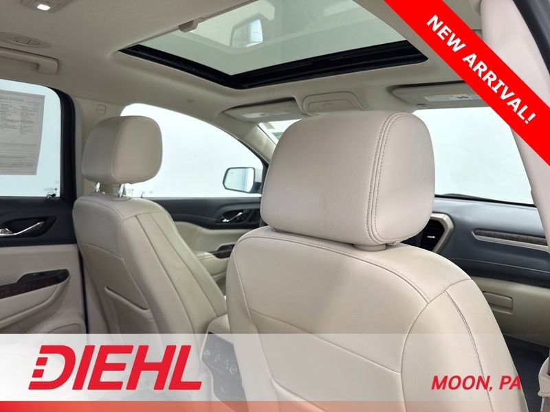 Used 2022 GMC Acadia Denali w/ Denali Ultimate Package AWD/4WD image 10