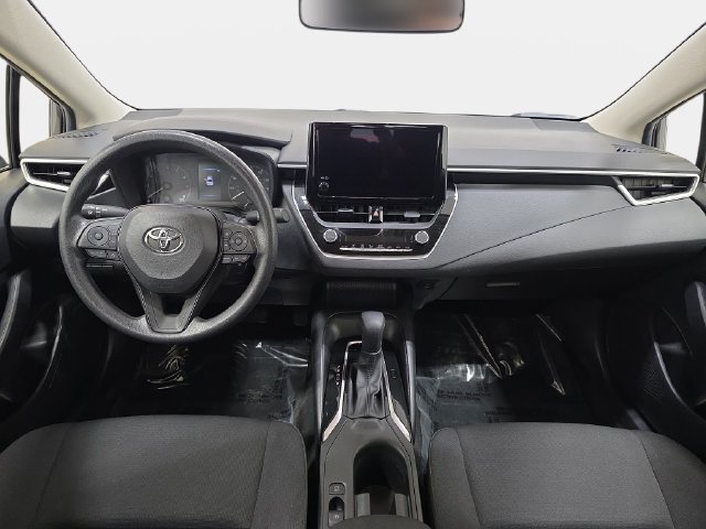 Used 2023 Toyota Corolla LE FWD image 9