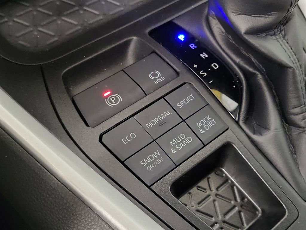 Certified 2023 Toyota RAV4 XLE Premium image 30