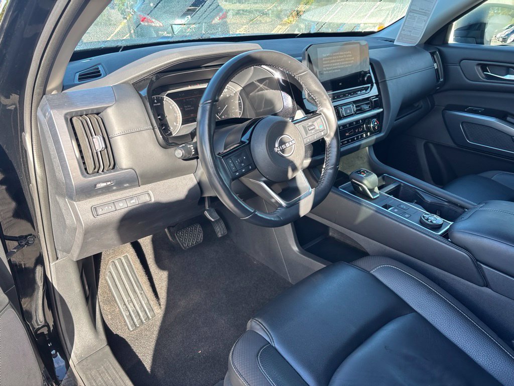 Certified 2024 Nissan Pathfinder SL AWD/4WD image 10