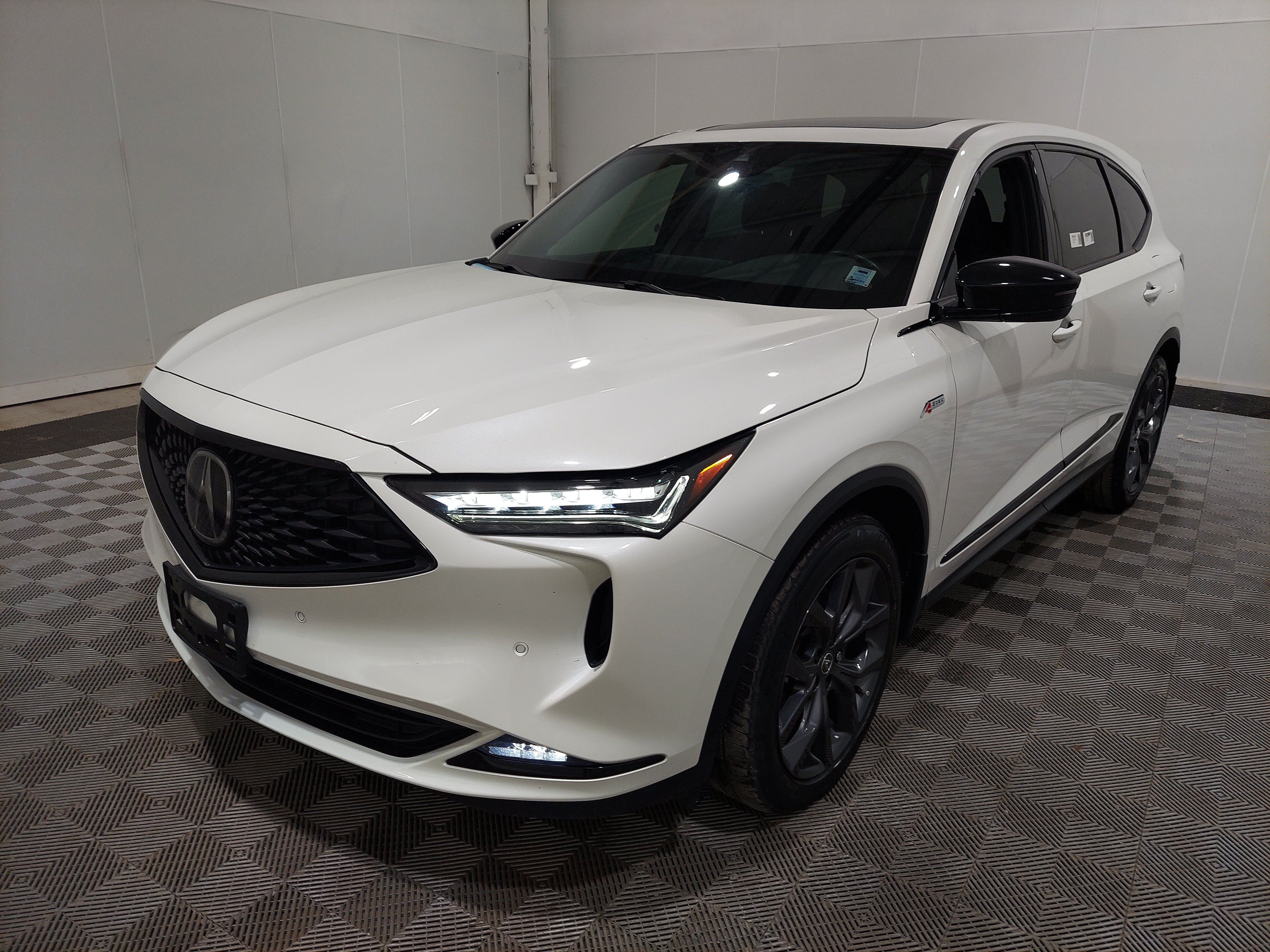 Used 2022 Acura MDX A-Spec AWD/4WD image 1