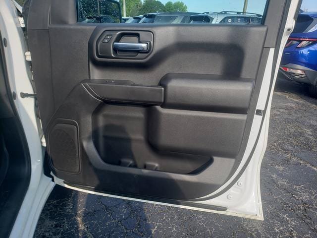 Used 2020 Chevrolet Silverado 1500 Custom w/ Custom Value Package AWD/4WD image 20