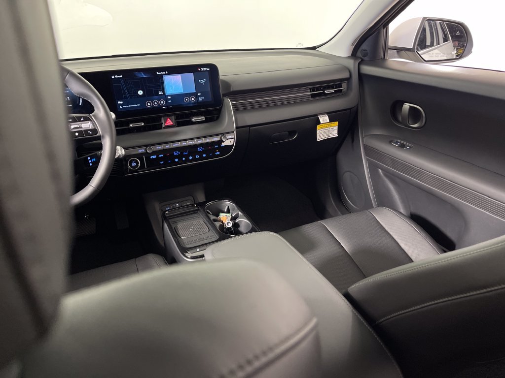 New 2027 Hyundai Ioniq 5 SEL RWD image 17