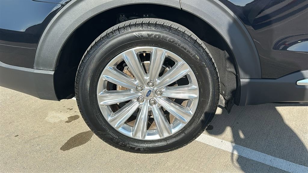 Used 2020 Ford Explorer Limited w/ Class III Trailer Tow Package image 17