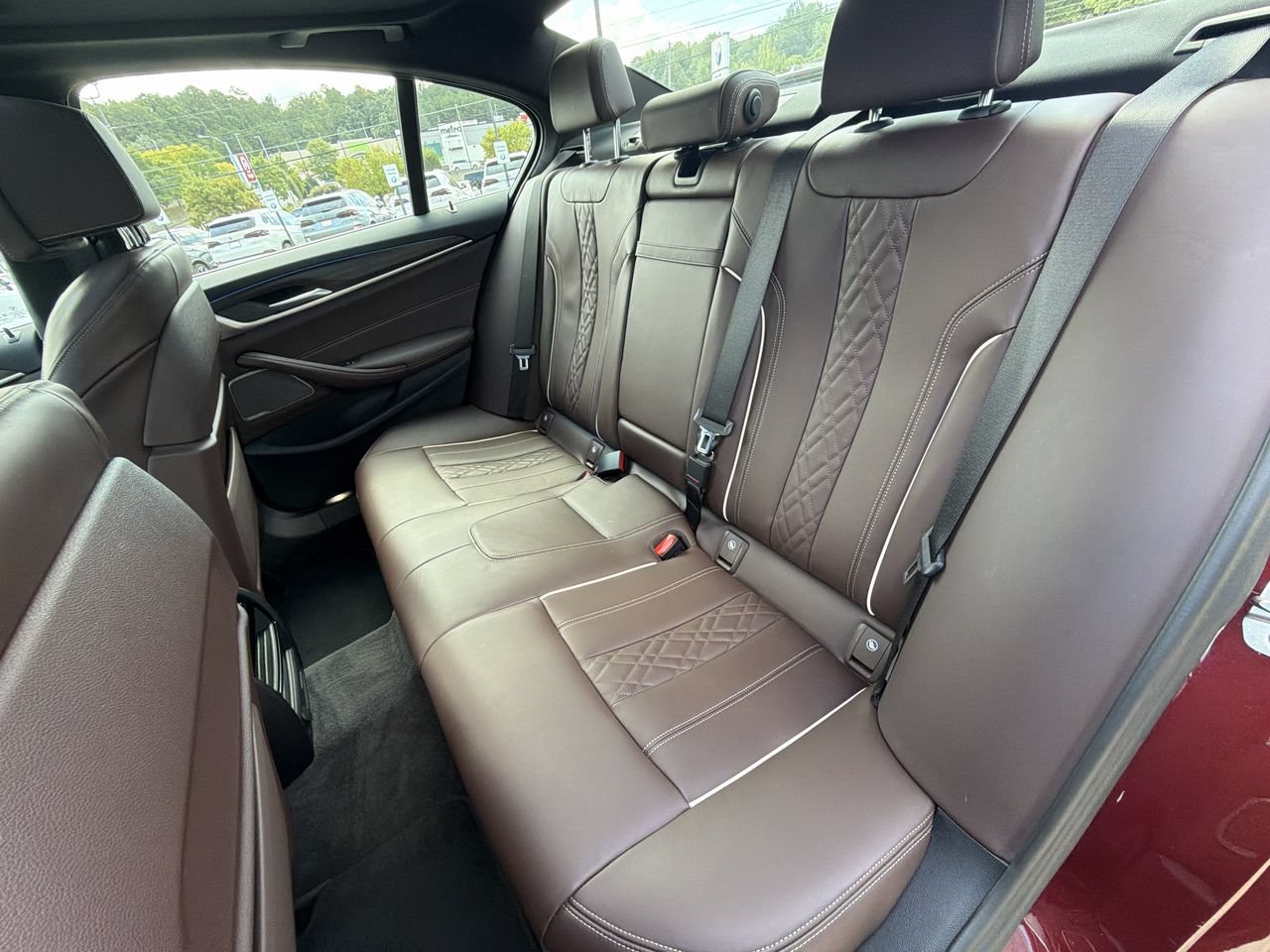 Used 2023 BMW 530e w/ Premium Package RWD image 30