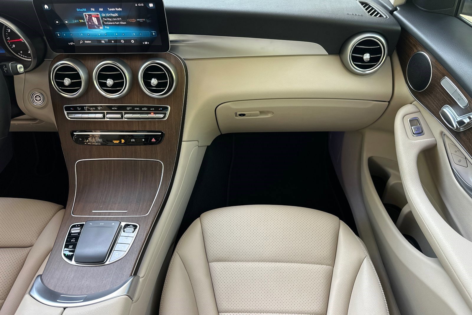 Used 2022 Mercedes-Benz GLC 300 4MATIC image 28